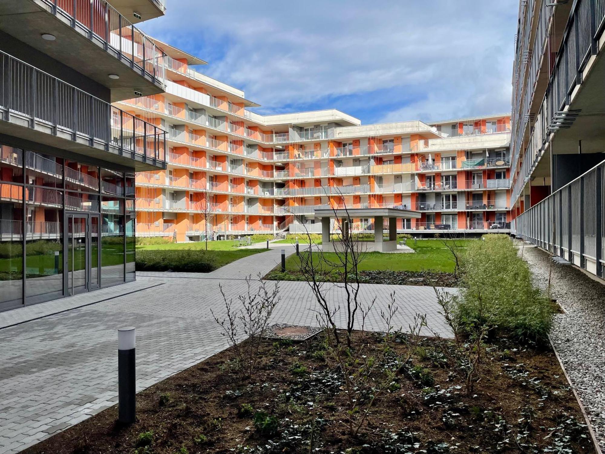 Shome Apartments Graz I Self Check-In I Free Parking ภายนอก รูปภาพ